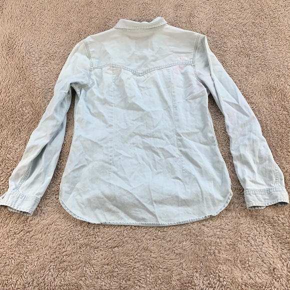 American Eagle Distressed Button Down Top - Picture 8 of 10